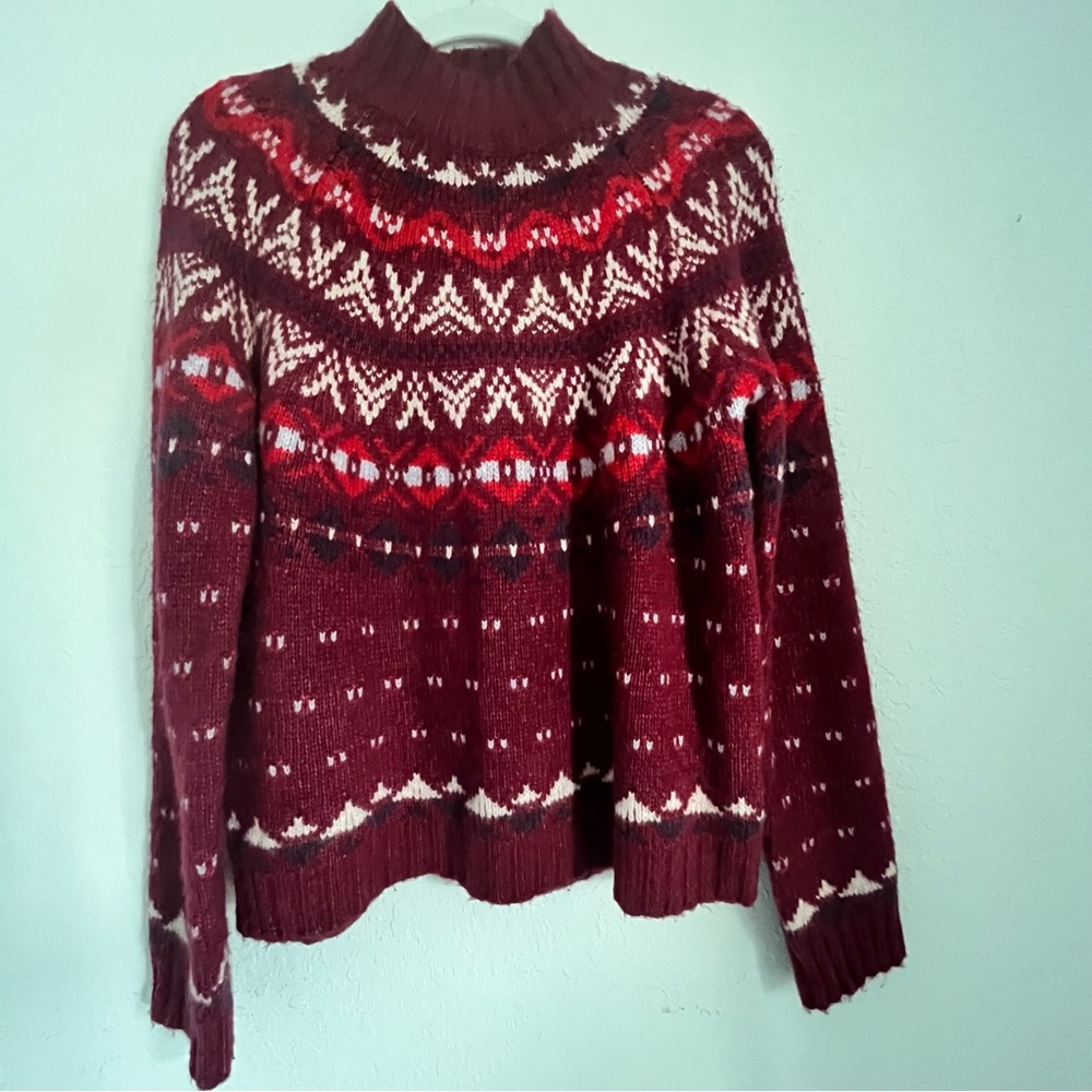 American Eagle Outfitters Women’s Knit Long Sleeve Wool Bland Sweater Medium